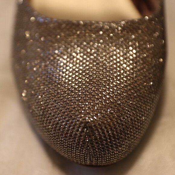 G by Guess Round Toe Gold Glitter Platform Pump Heel Shoes Size 9.5 - Picture 2 of 12